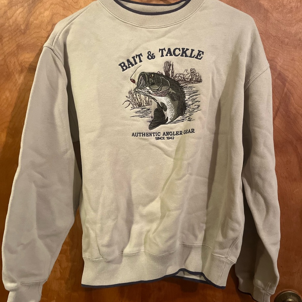 Croft & Barrow Beige Fishing Graphic Crewneck Sweater